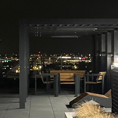Warsaw Airport Wyscigi - City And Green View Apartment With Underground Garage ภายนอก รูปภาพ