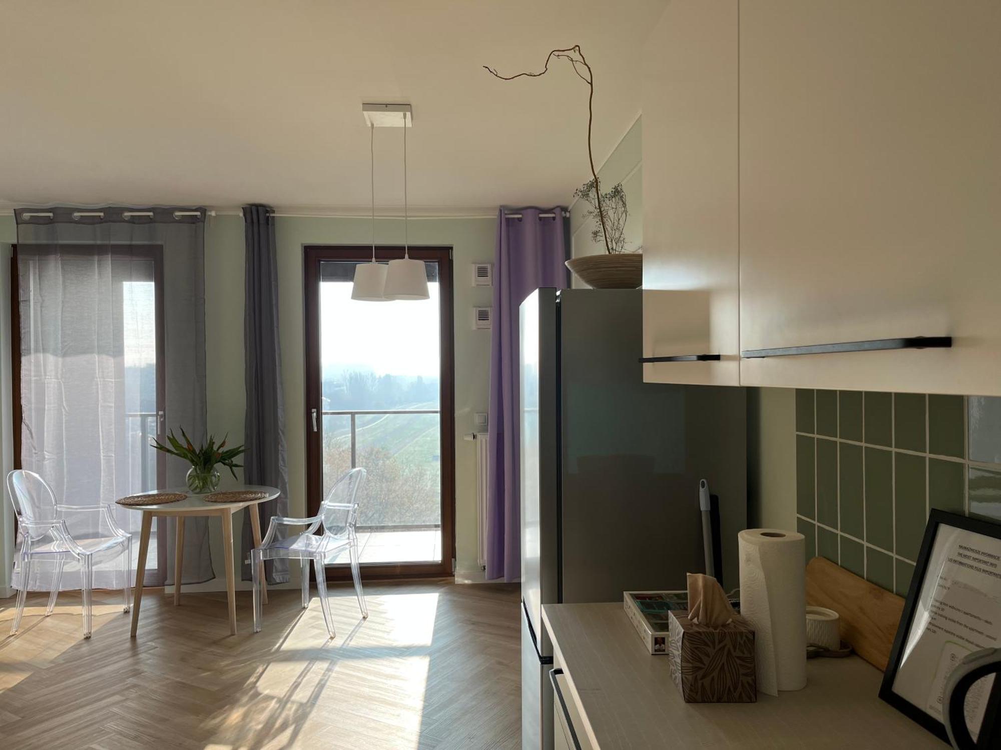 Warsaw Airport Wyscigi - City And Green View Apartment With Underground Garage ภายนอก รูปภาพ